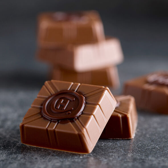 Caramel Pecan Chocolate Selector, , hi-res