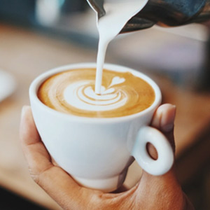 How to make a latte or a flat white without a coffee machine